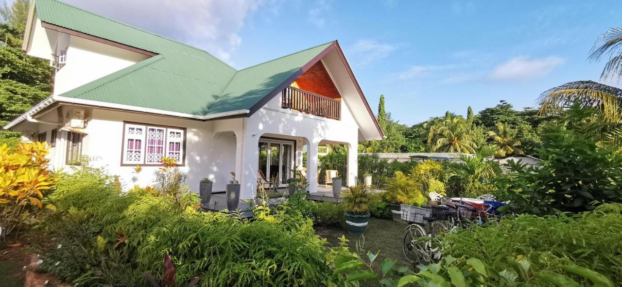 Chez Marva Grande Villa Corossol 3 A 12 Personnes 拉迪格岛 外观 照片