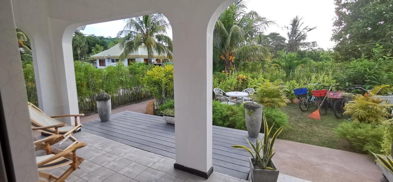 Chez Marva Grande Villa Corossol 3 A 12 Personnes 拉迪格岛 外观 照片