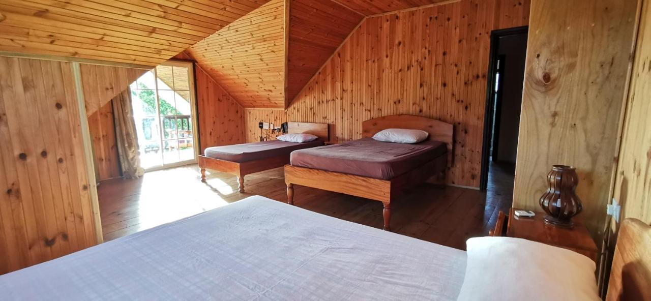 Chez Marva Grande Villa Corossol 3 A 12 Personnes 拉迪格岛 外观 照片
