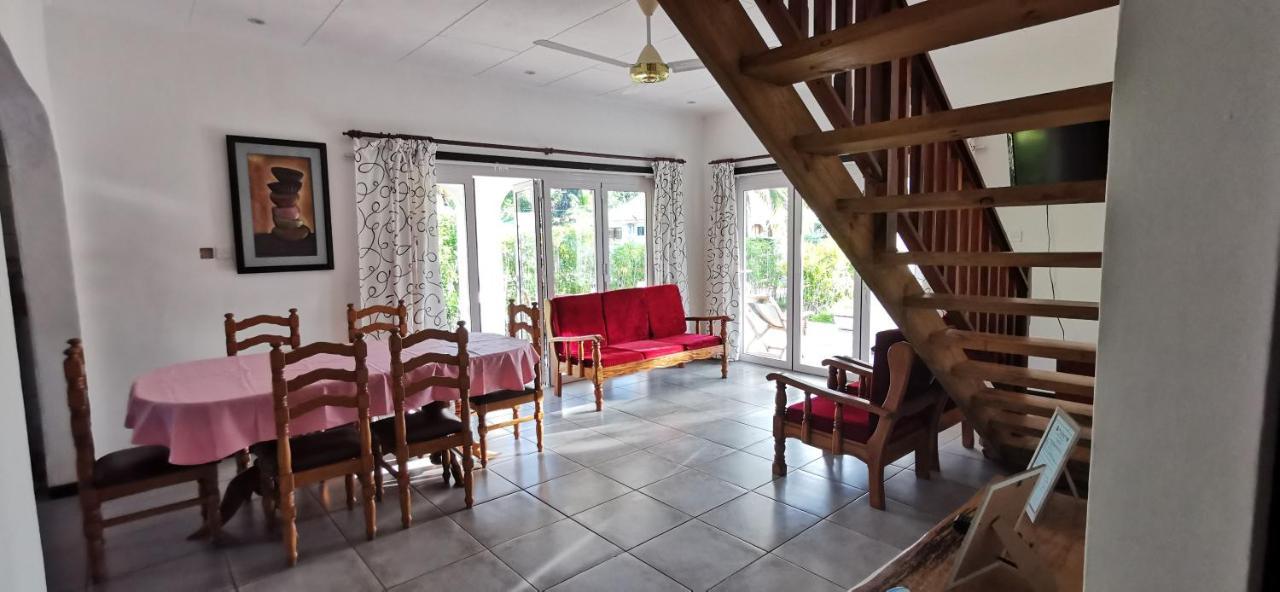 Chez Marva Grande Villa Corossol 3 A 12 Personnes 拉迪格岛 外观 照片