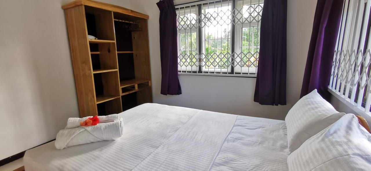 Chez Marva Grande Villa Corossol 3 A 12 Personnes 拉迪格岛 外观 照片
